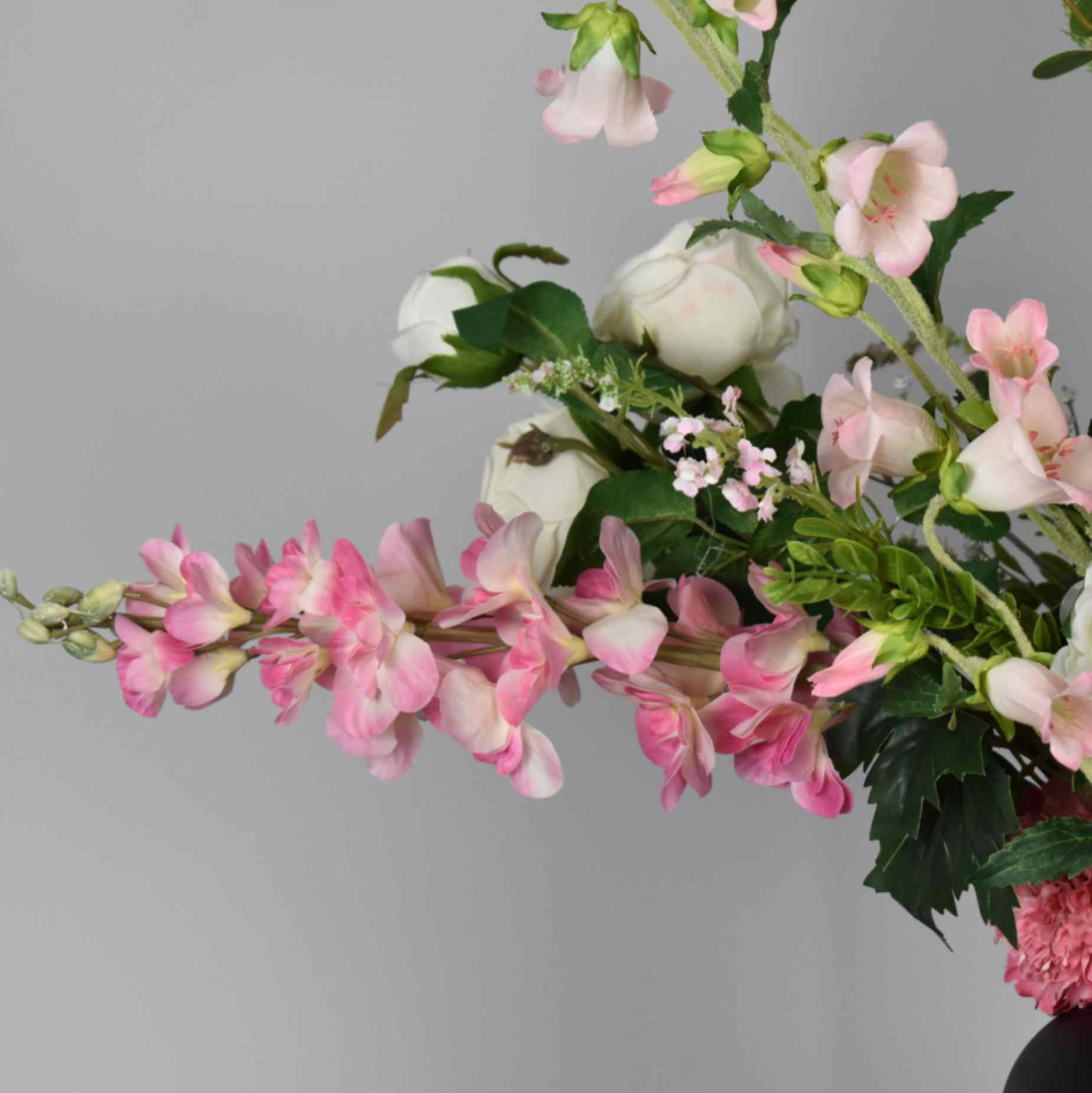 roze wit zijden bloemen boeket campanula